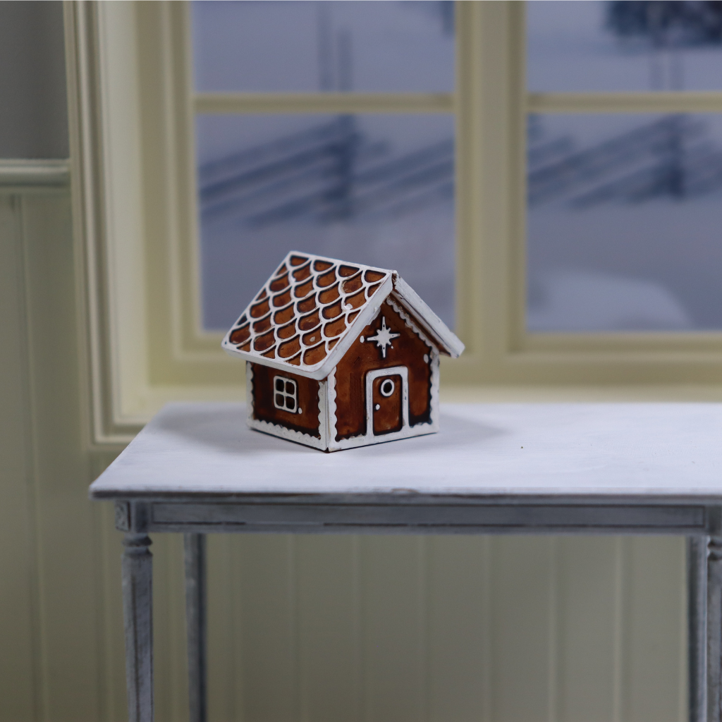 Handmålat Pepparkakshus i Miniatyr