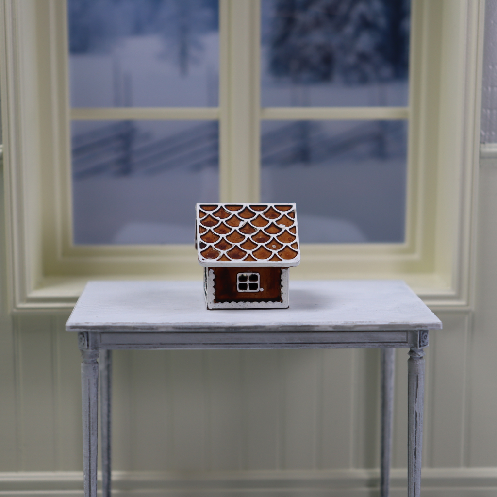 Handmålat Pepparkakshus i Miniatyr