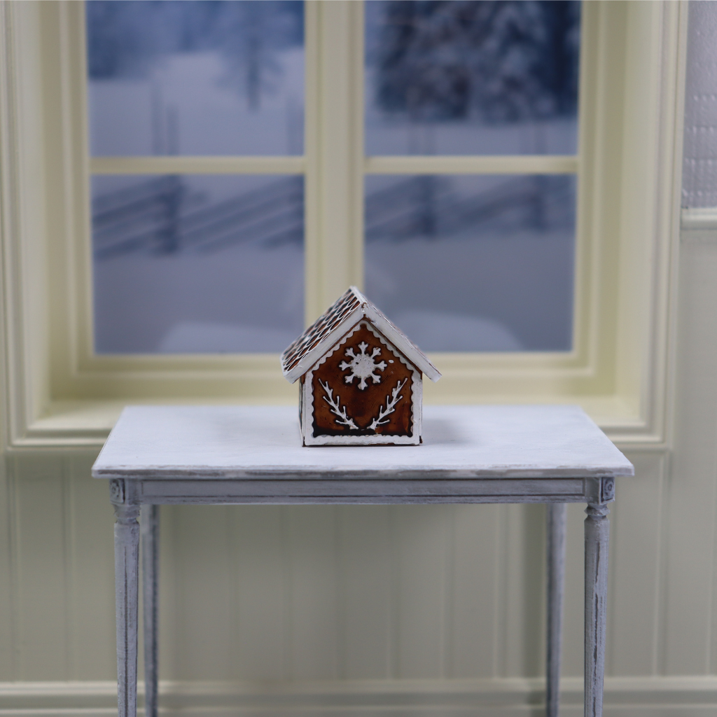 Handmålat Pepparkakshus i Miniatyr